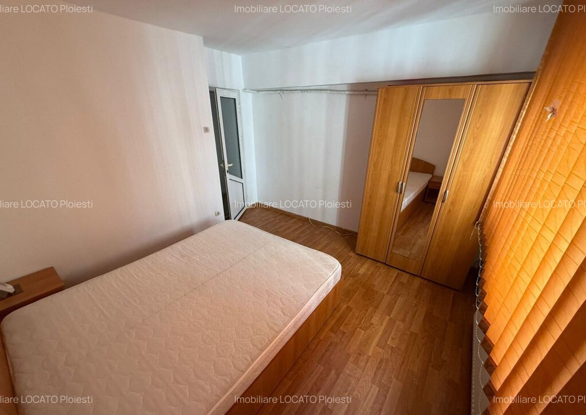 Republicii zona Mega Image 2 camere etaj 3 din 4 - 6