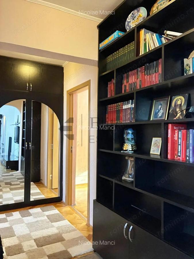 Apartament cu 3 camere de inchirat central in Oradea - 8