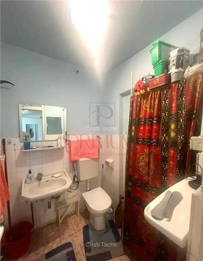 COMPLEXUL STUDENTESC - ETAJ 3 - BLOC IZOLAT - 3 cam - 2 bai - centrala proprie - 8