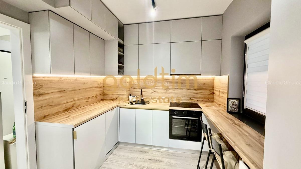 PIPERA PLAZA/SUPERB/LUMINOS/CRYSTAL NORTH/TERASE GENEROASE - 14