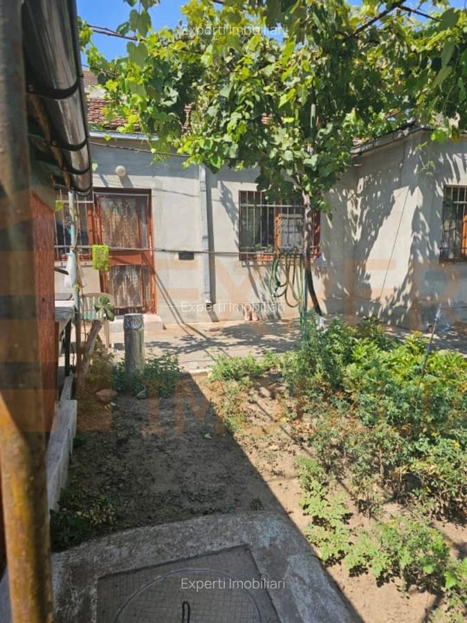 Casa de vanzare - zona Coiciu - 5