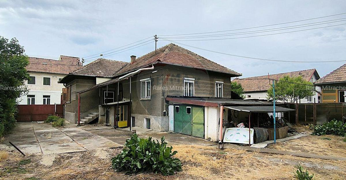 Casa pe un nivel in Medias, teren 533 mp, curte dreapta - 8