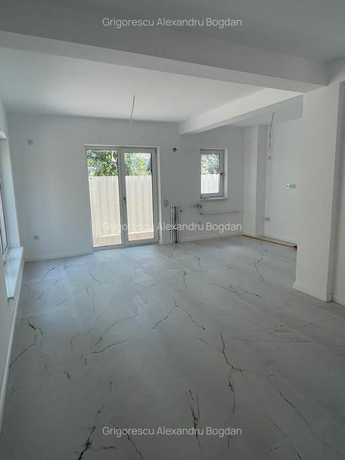 Casă cu 4 camere în Central - 8