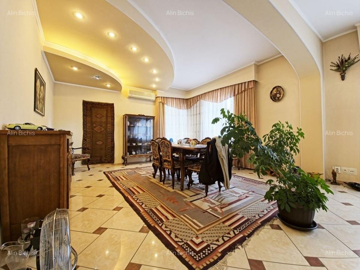 Vila 6 camere, mobilata, utilata, Andrei Muresanu, zona Engels - 8