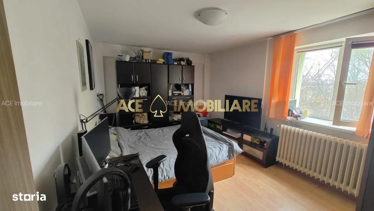 2 Camere | Piata Delfinului | Centrala Proprie | Etaj Intermediar - 1