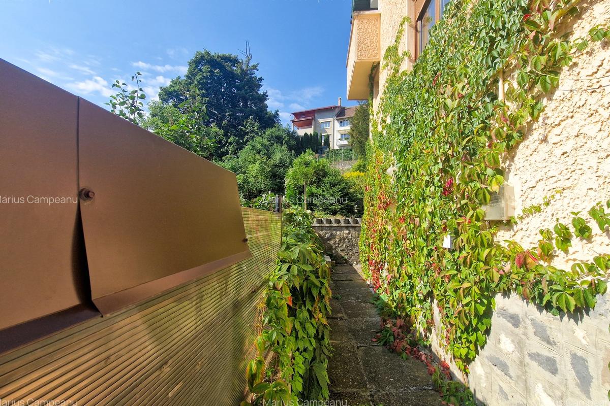 Ultracentral, vila 7 cam, zona Maternitate, 4 parcari, gradina, comision 0% - 27