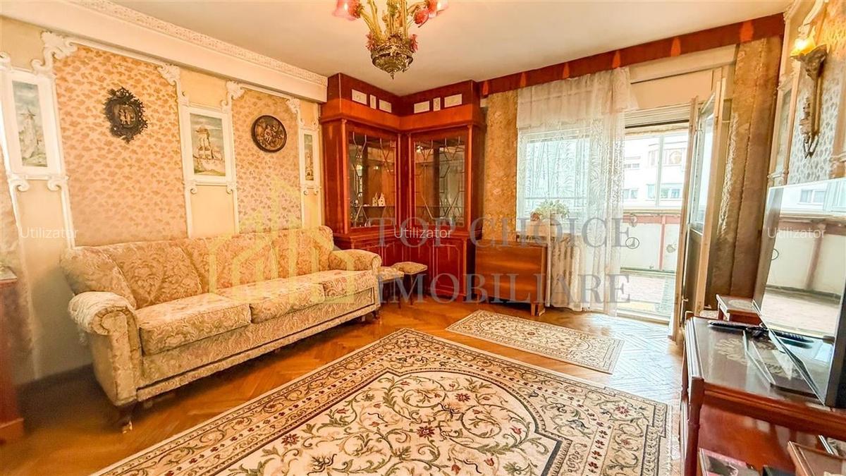 3 CAMERE SPECIAL IN DOROBANTI - 1983 - 96 MP - BLOC UNICAT CF 1 - 5