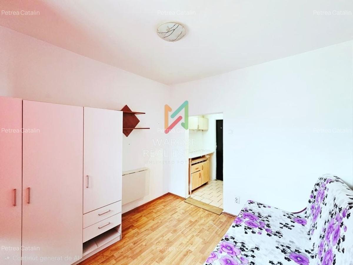 Camera | Garsoniera 12 mp | Tractorul | Etaj 4 - 1