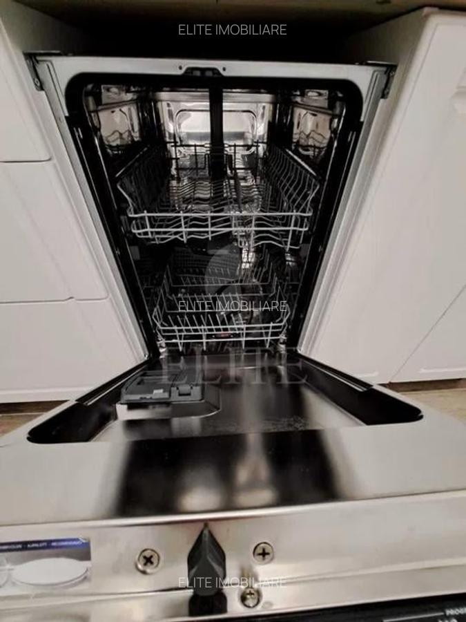 Apartament cu 2 camere semidecomandat în Plopilor - 3