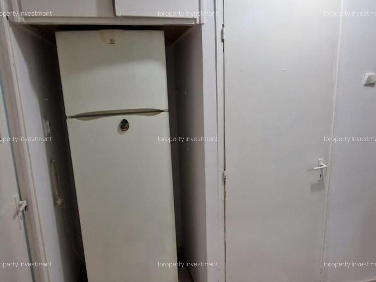 Garsonieră decomandată, mobilată în Vitan - 5