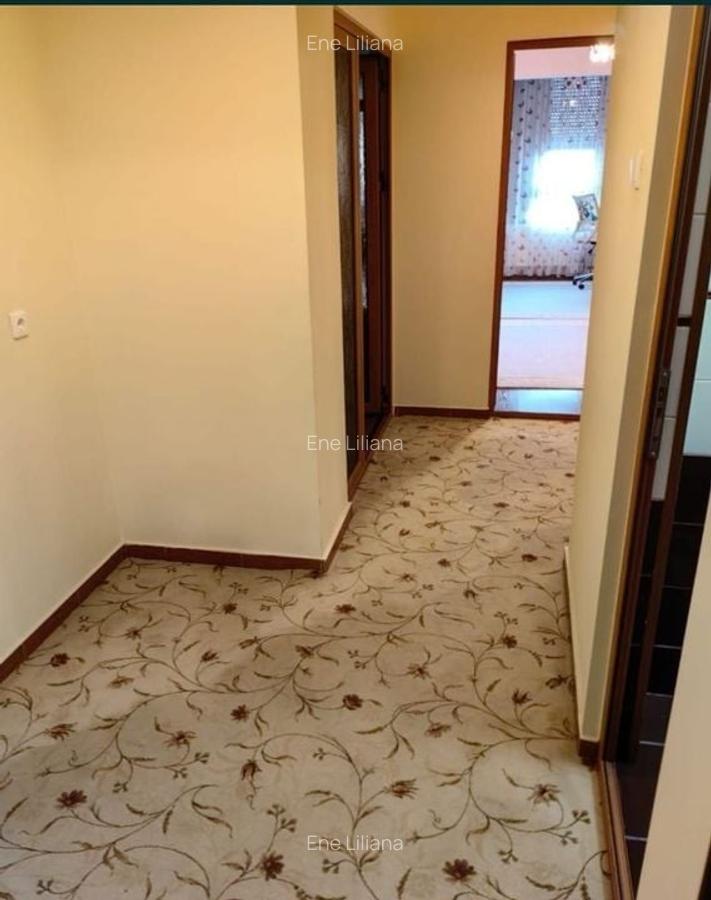 Apartament de vânzare - 4 camere, Strada Tecuci, Bloc Vega - 15