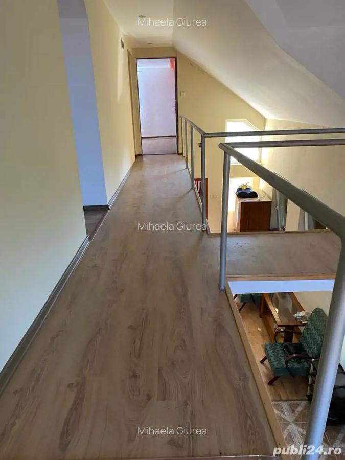 Vand casa Uivar, jud Timis 2200mp - 2