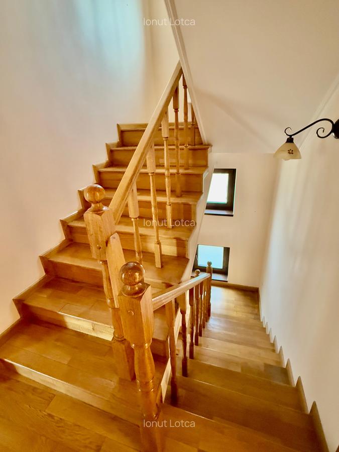 Cernica / Vilă spațioasă P+2, Vizavi de Pădure-384 mp, Teren 533 mp/ Comision 0% - 17 Cernica / Vilă spațioasă P+2, Vizavi de Pădure-384 mp, Teren 533 mp/ Comision 0% - 17