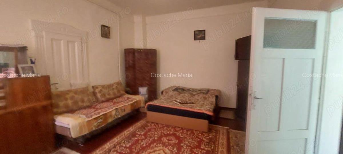 Casa solida saseasca + 2500mp teren, Bod - 6