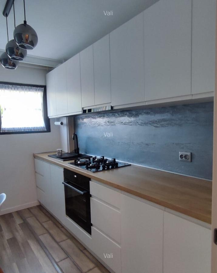 Apartament doua camere strada General Christian Tell - 8