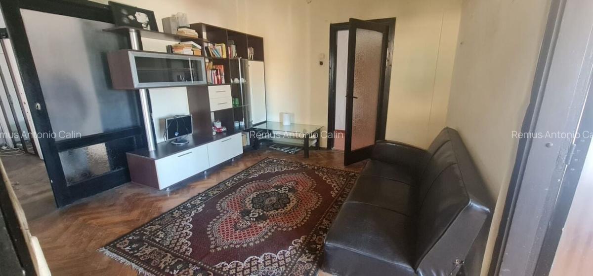 Cartierul Armenesc Ultracentral Apartament 4 camere - 7