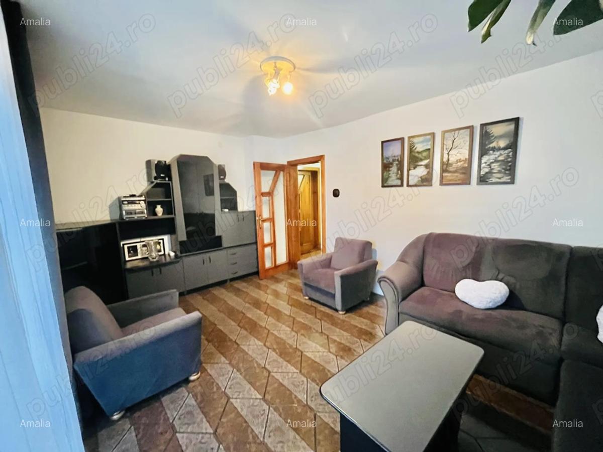 Se vinde apartament 3 camere decomandat zona Alfa, - 4