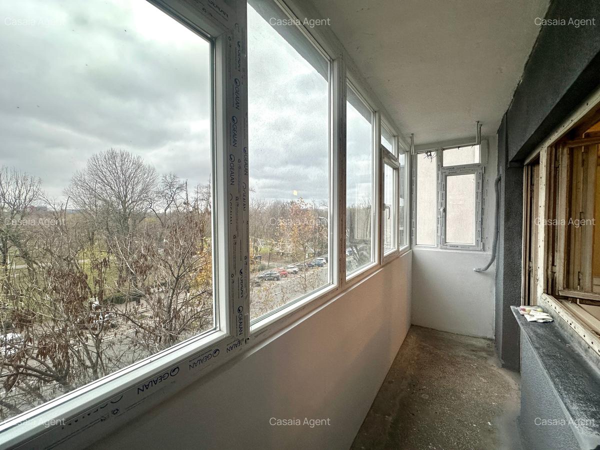 Apartament de vanzare 2 camere/ vedere parc Tineretului/ lângă metrou - 1