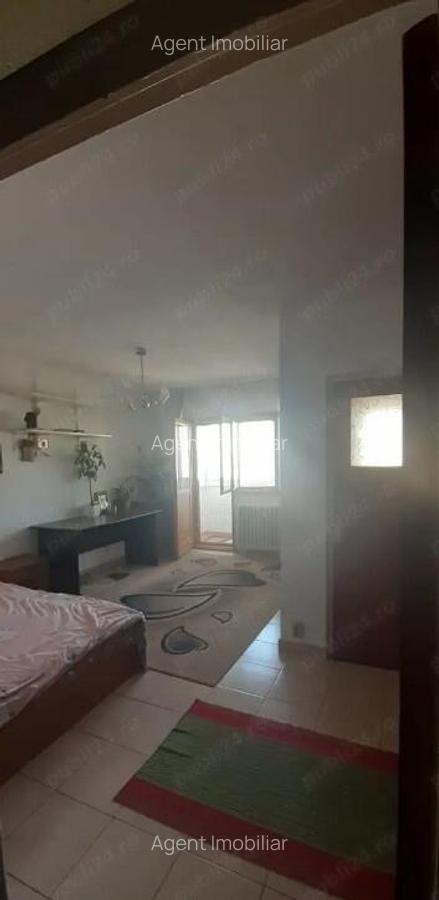 Iancului etaj 7 din 10 decomandat - 7