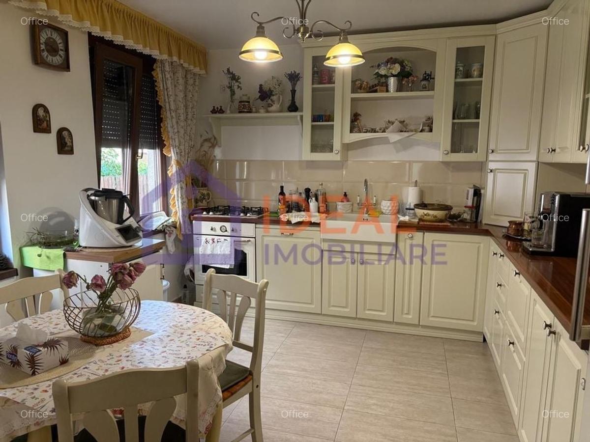 Casa Individuala cu 4 camere si 450 mp de curte, in Valea Aurie - 2