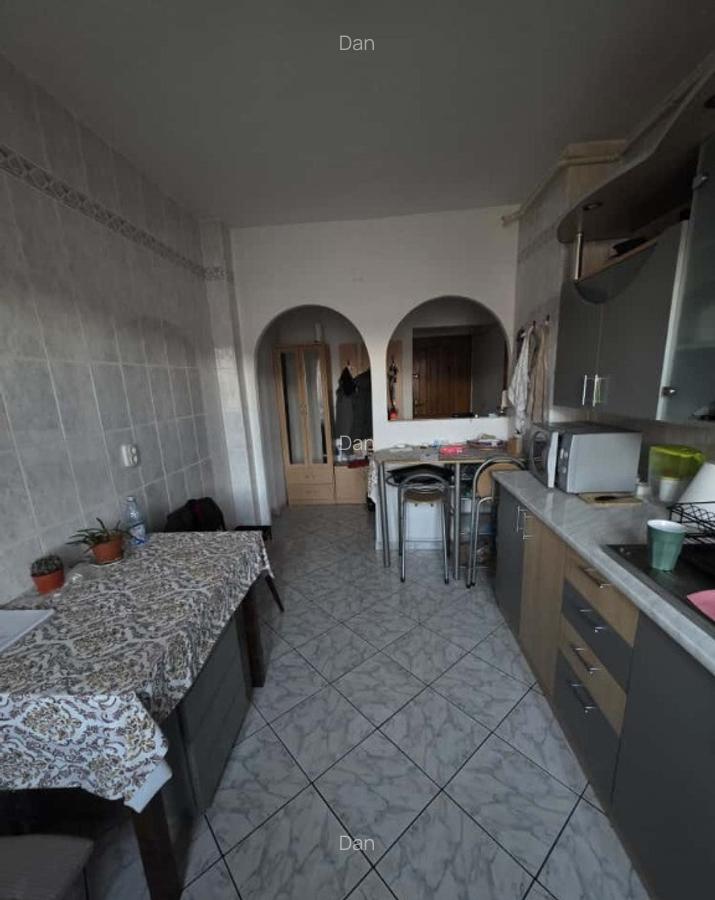 Apartament 2 camere,decom.,Racadau,mobilat si utilat modern,renovat - 7