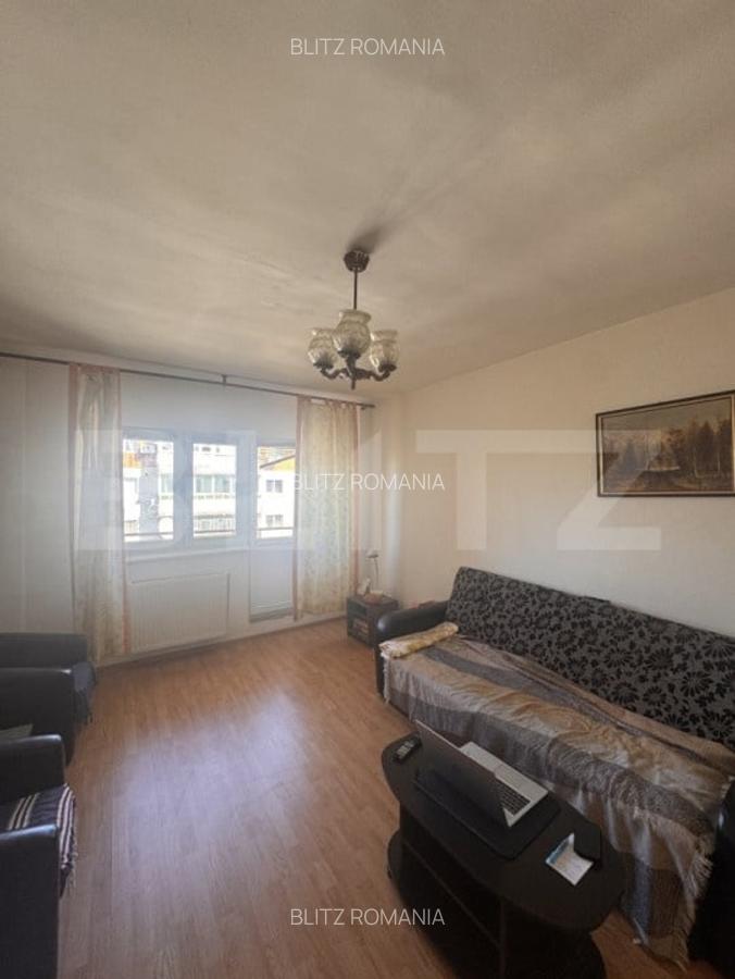 Apartament cu 3 camere, 84 mp, zona Complex Studentesc - 1