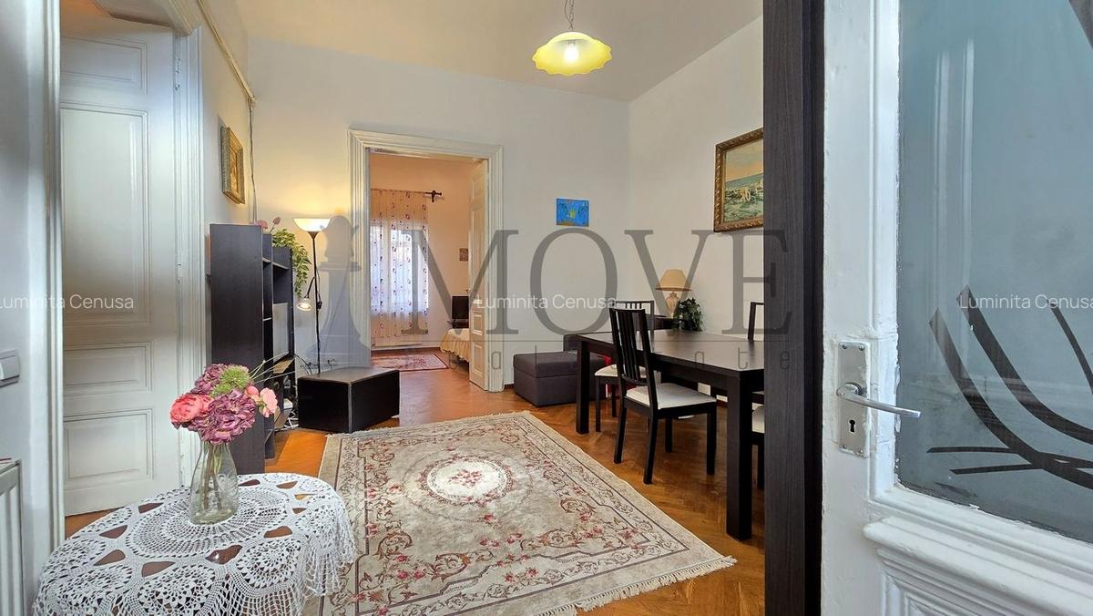 Casa Parter + Demisol în Piata Romana - 14