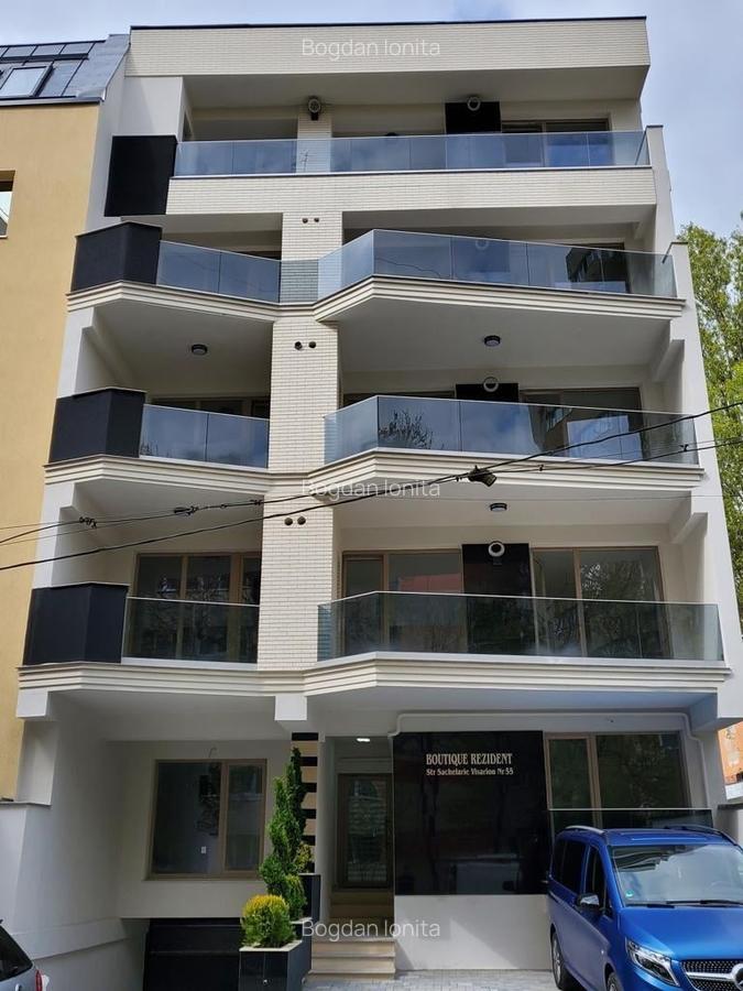 Penthouse cu 4 camere decomandat în Iancului - 2