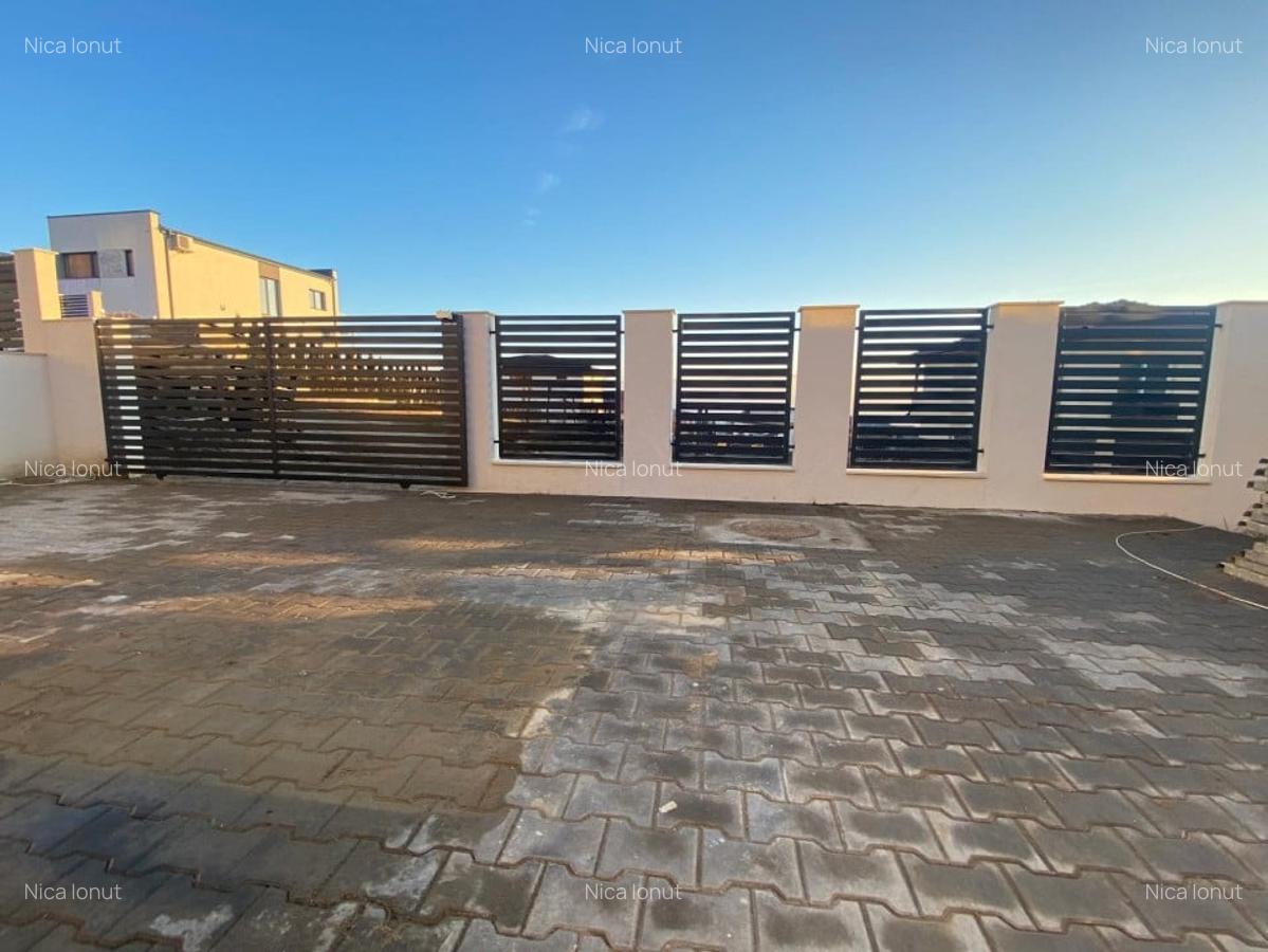 Casa individuala de 4 camere, 117 mp, 440 mp teren, zona Voronet - 14