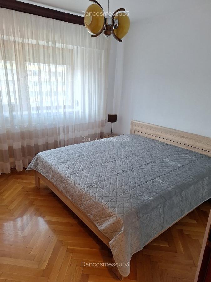 Apartament 4 camere de inchiriat langa metrou Stefan cel Mare - 5