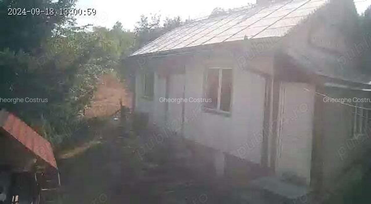 Vind casa la tara - 1