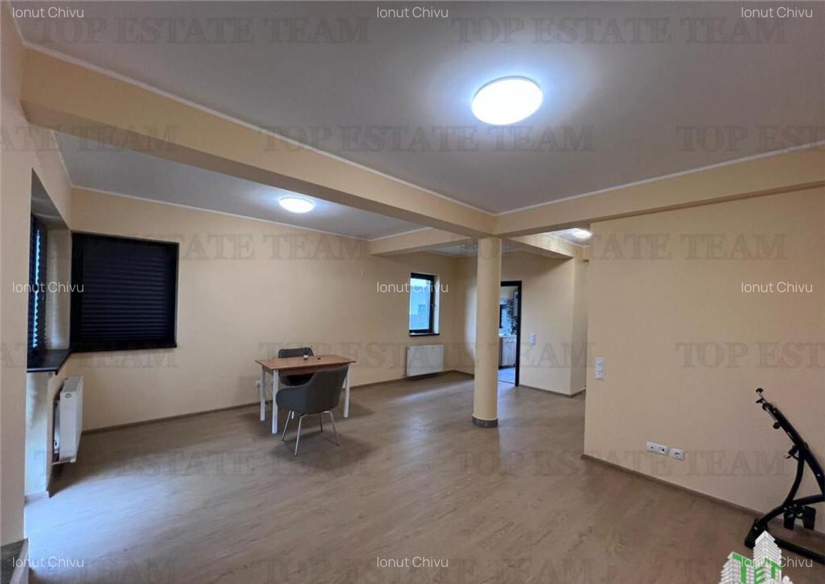 Casa Individuala cuplata Living generos, 4 camere, asfalt, S - 15