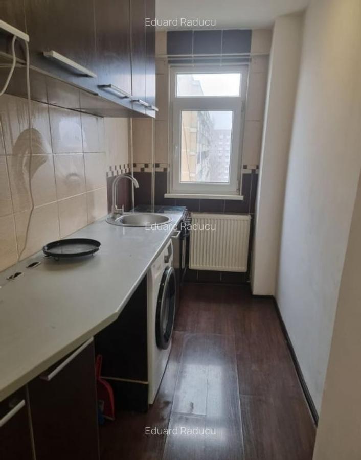 Apartament de 2 camere modern, decomandat, 10 minute de metrou - Drumul Taberei - 5