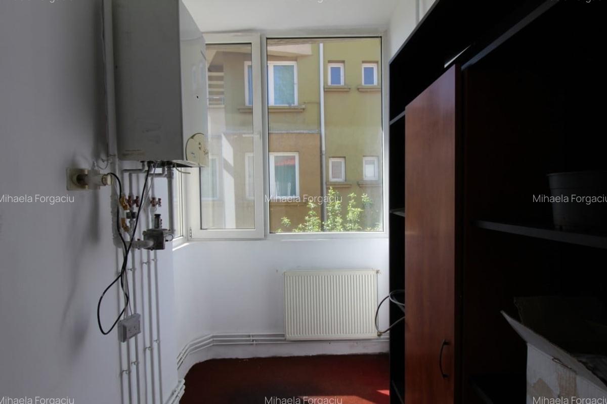 Apartament in vila la etajul 1. Cotroceni. Garaj in proprietate - 4