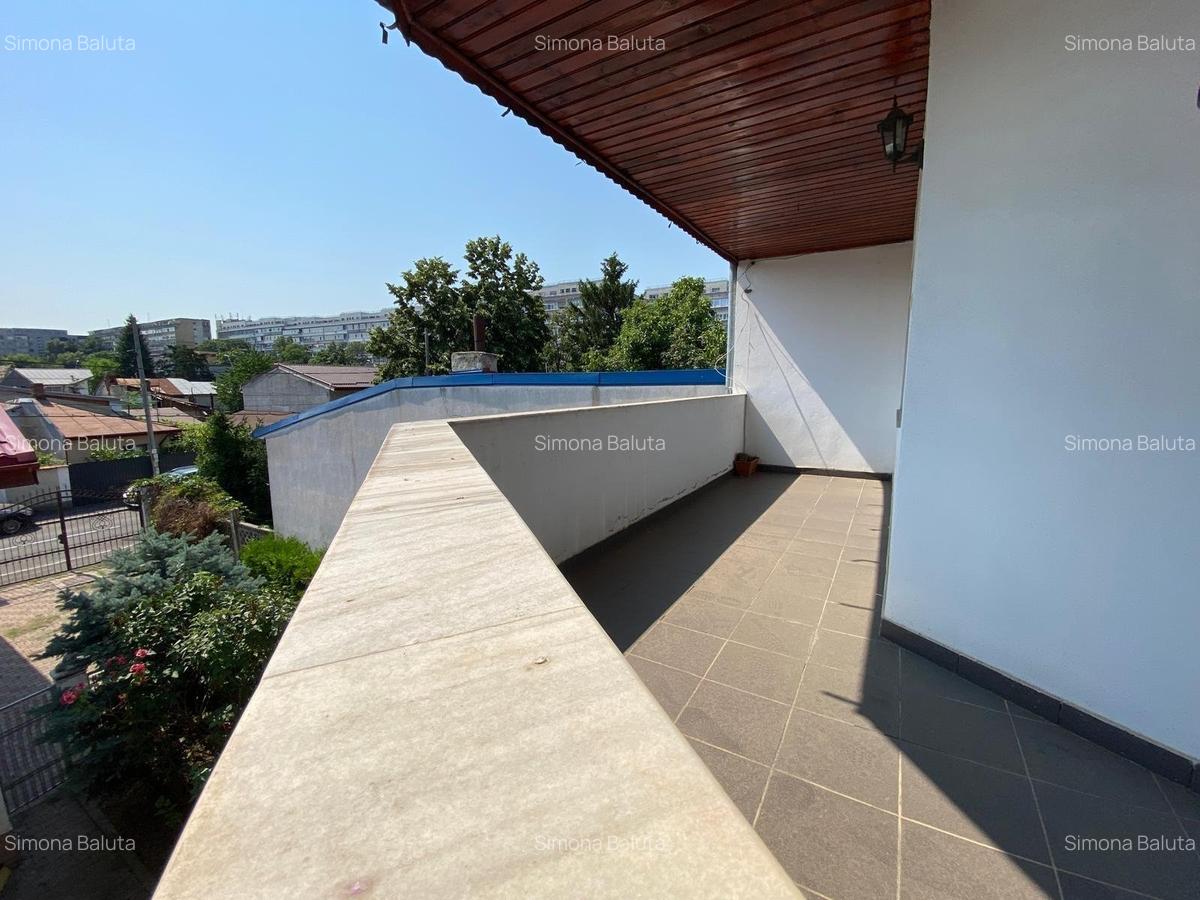 Vanzare casa vila 5 camere zona Crangasi - 18