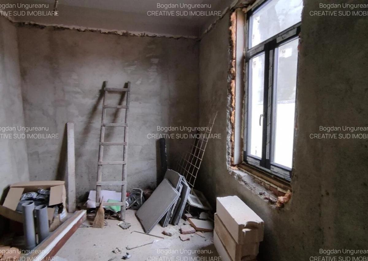 Sinaia / Peles - Vila D+P+M - 10 Camere - 260 mp utili - 700 mp teren - 11