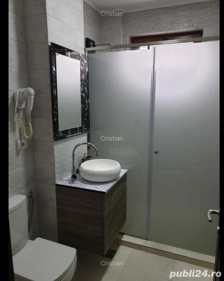 Inchiriez apartament 2 camere - 6