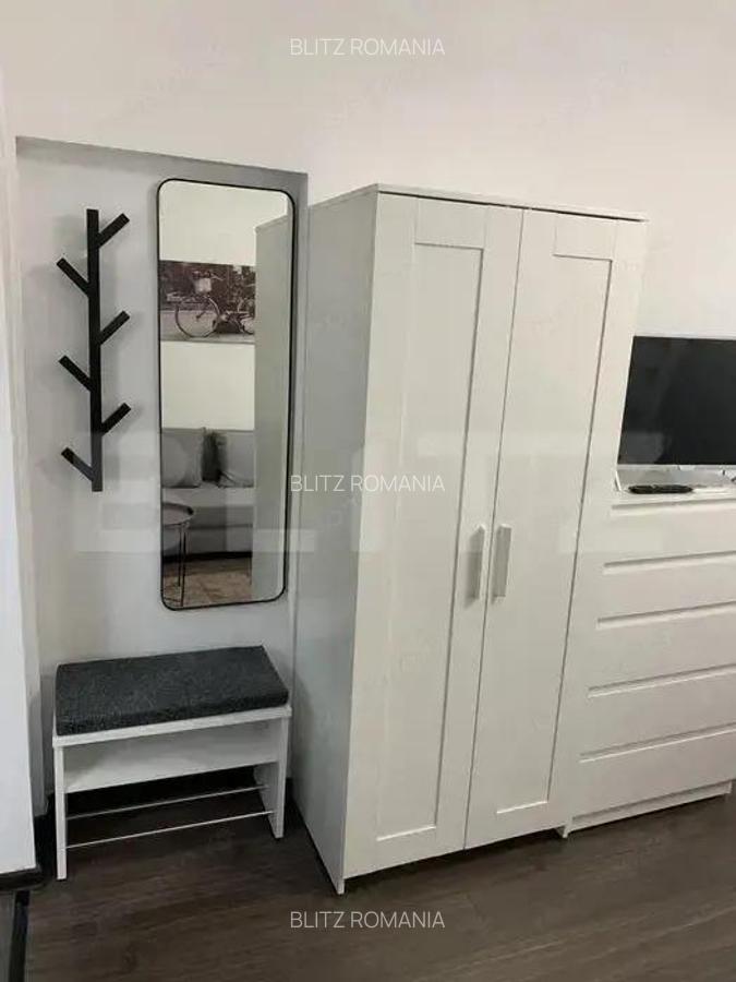 Garsoniera de vanzare, 20 mp, cu nisa de dormit, zona Piata Unirii - 3