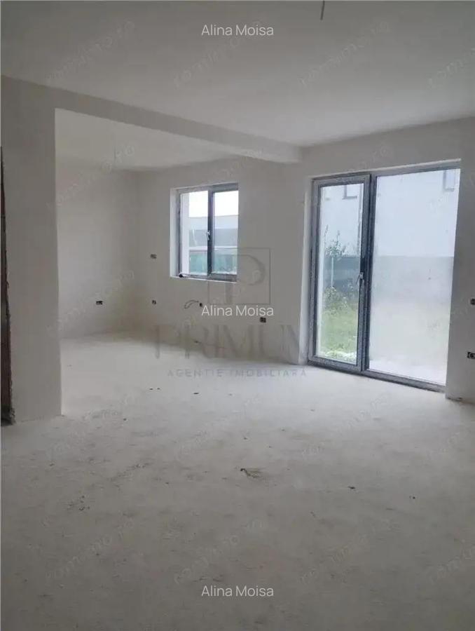 Duplex 4 camere - langa asfalt - personalizare interioara - 2