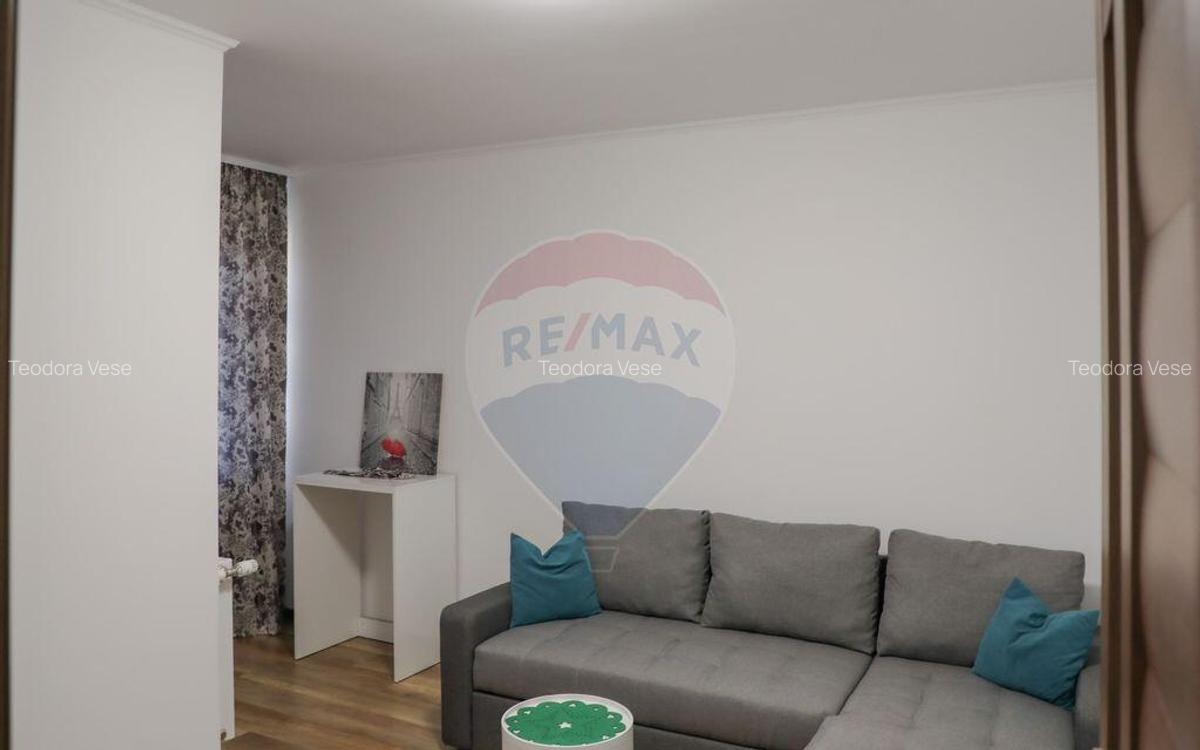 Casa cu 4 camere, de inchiriat in cartierul Tineretului - 33