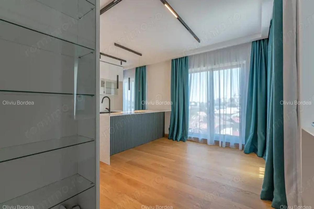 TRAIE?TE LUXUL PENTHOUSE UNIC CU VEDERE SPRE TAMPA - 9