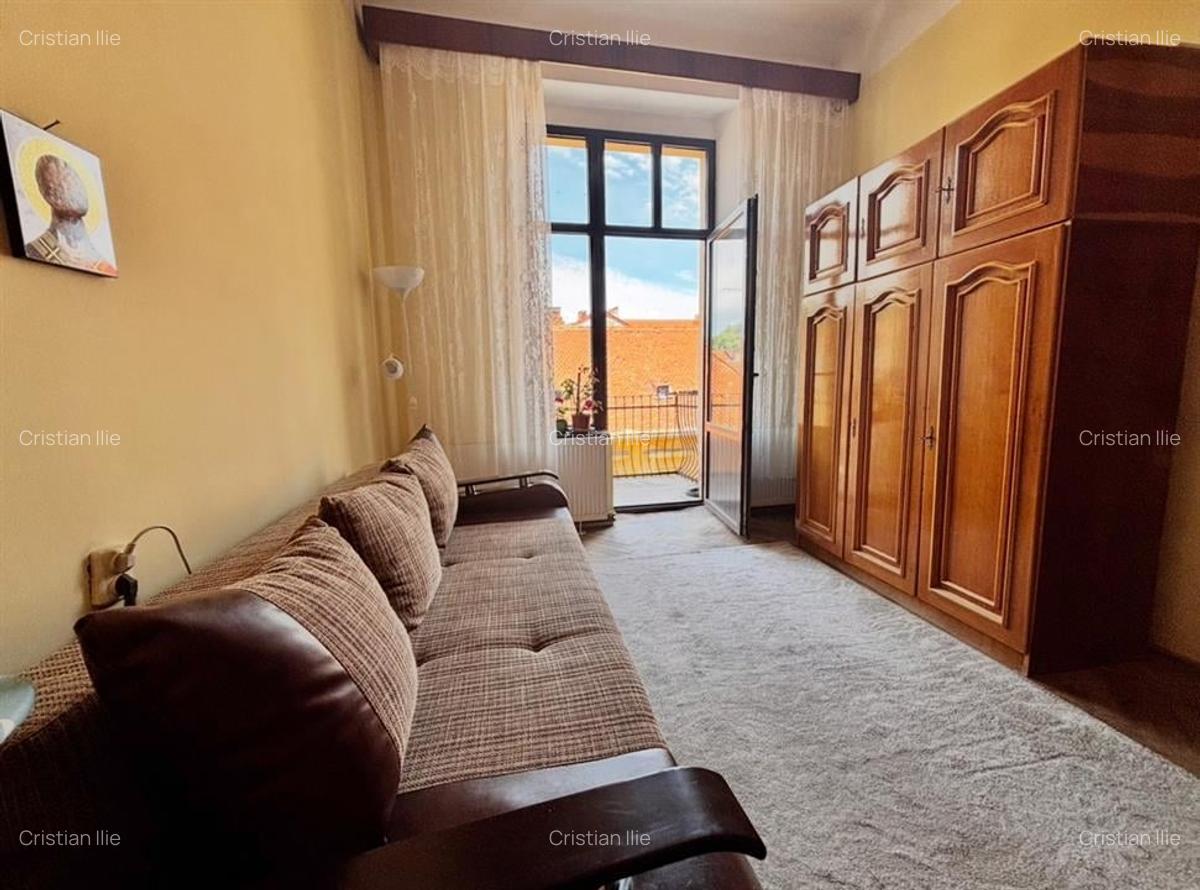 Investitie, Apartament Rar cu 6 Camere / Curte Privata | Centrul Istoric/ COMISI - 12
