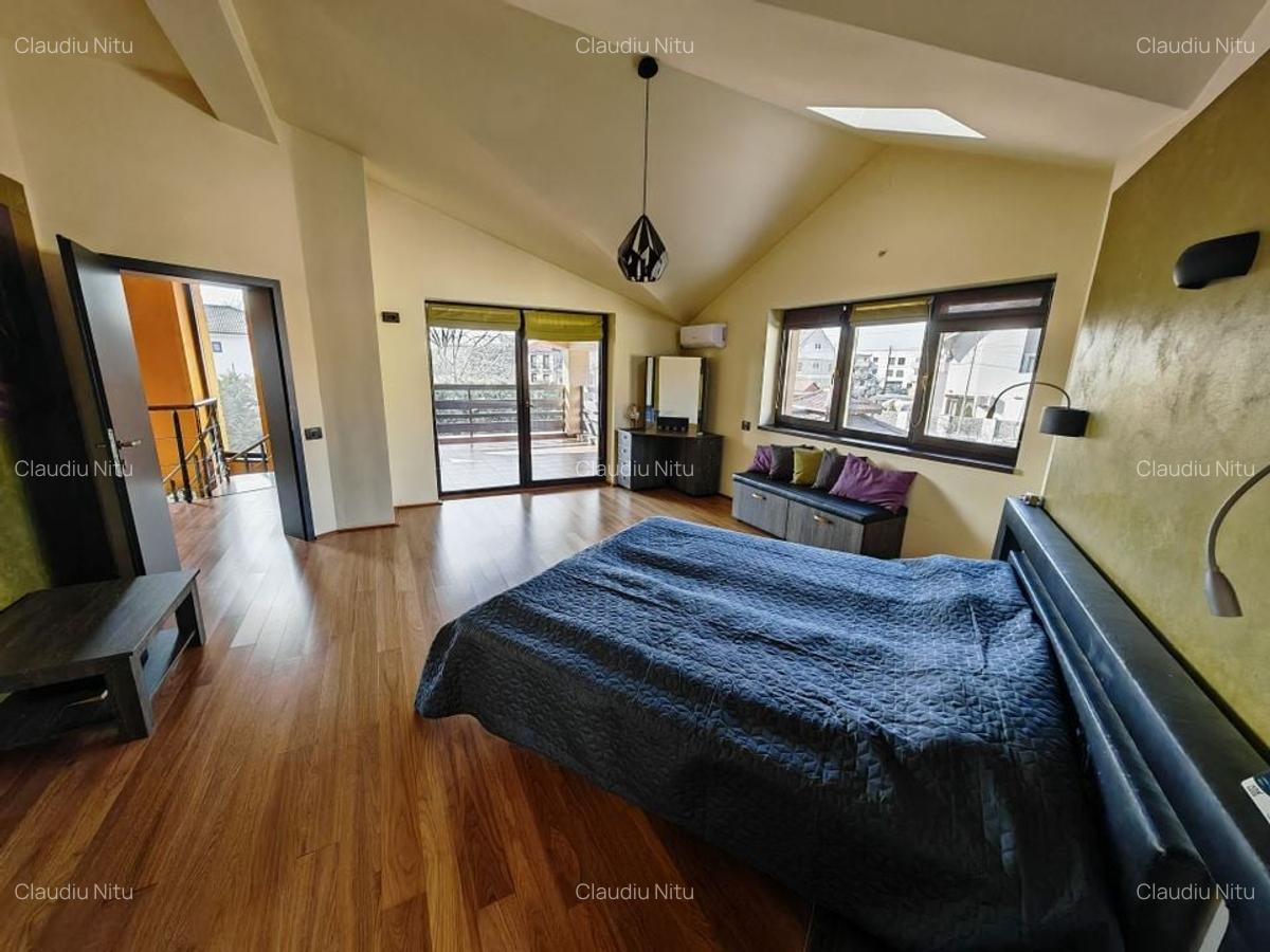 Vila S+P+M cu teren generos Dumbravita - 14