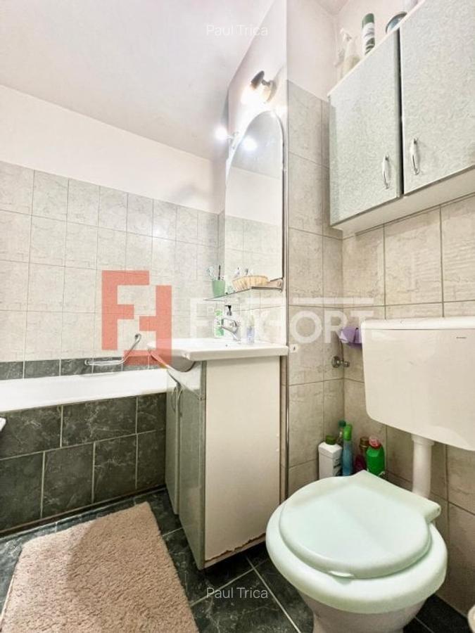 Apartament cu 3 camere, etaj 5 de vanzare, zona Lunei - 8