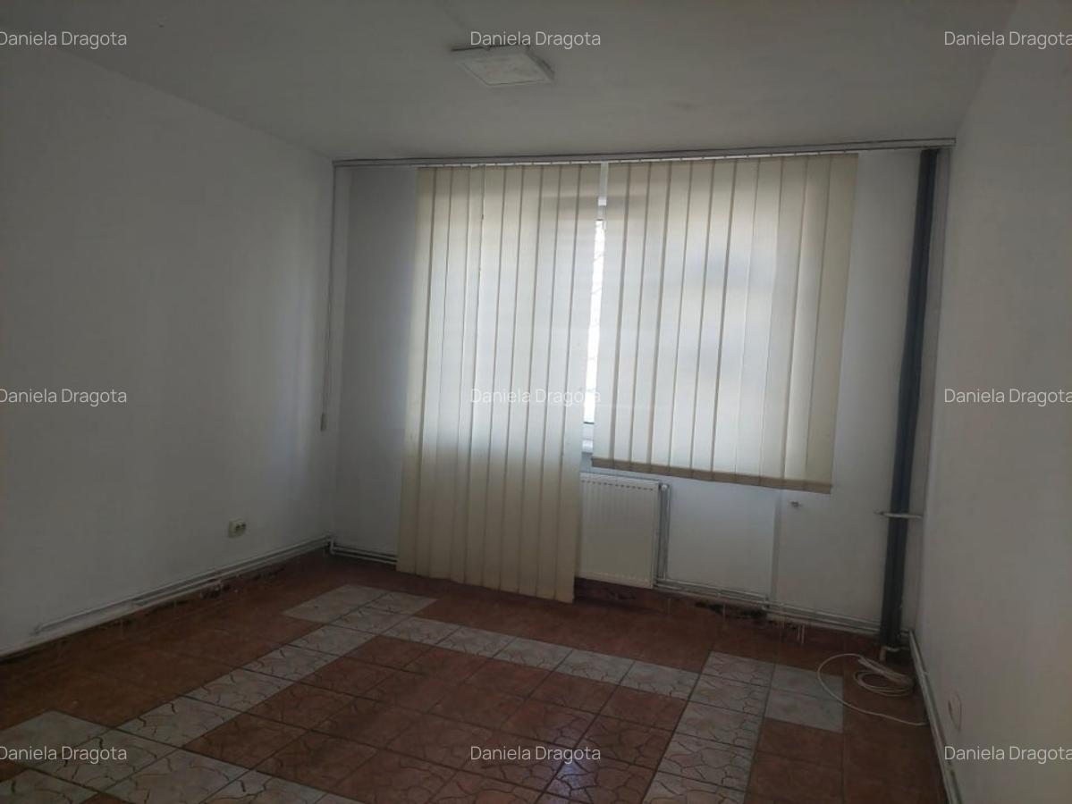 SPATIU COMERCIAL, 55MP, ZONA JUDETEAN - 1