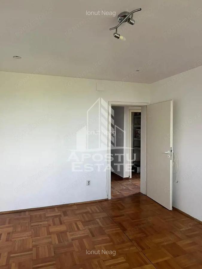 Apartament cu 2 camere, decomandat, zona Jude?ean - 2