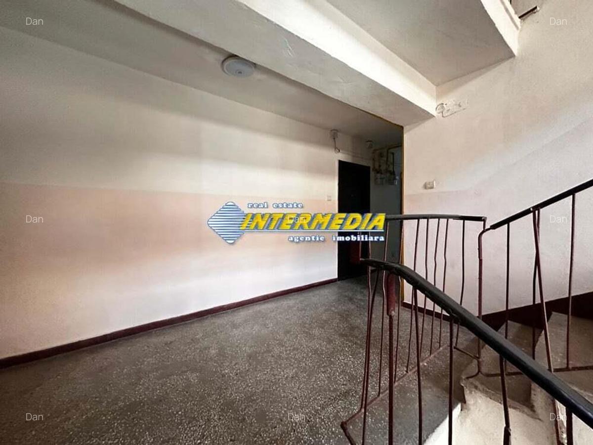 Garsoniera de Inchiriat CETATE Flanco etaj 2 mobilata si utilata complet. - 15