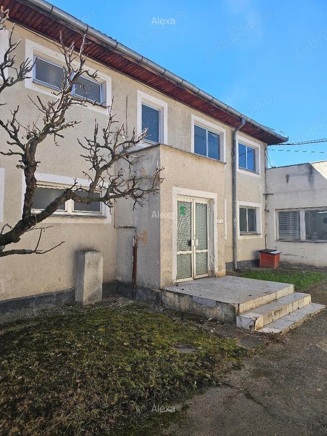 Vand Hale cu teren Zona Metro,( fosta fabrica),teren 14500 mp ,Hale 9 cladiri P+E, platf betonate - 7