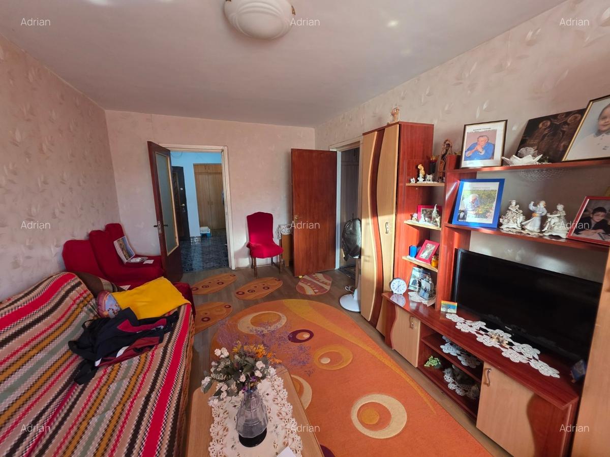 1 Decembrie 1918, 15 minute metrou, Auchan, bloc 1980, 2 gr sanitare, - 1