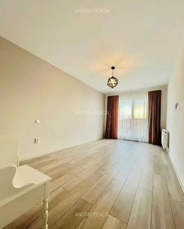Apartament cu 3 camere decomandate, situat la etaj 2, in Cartier Tractorul - 5